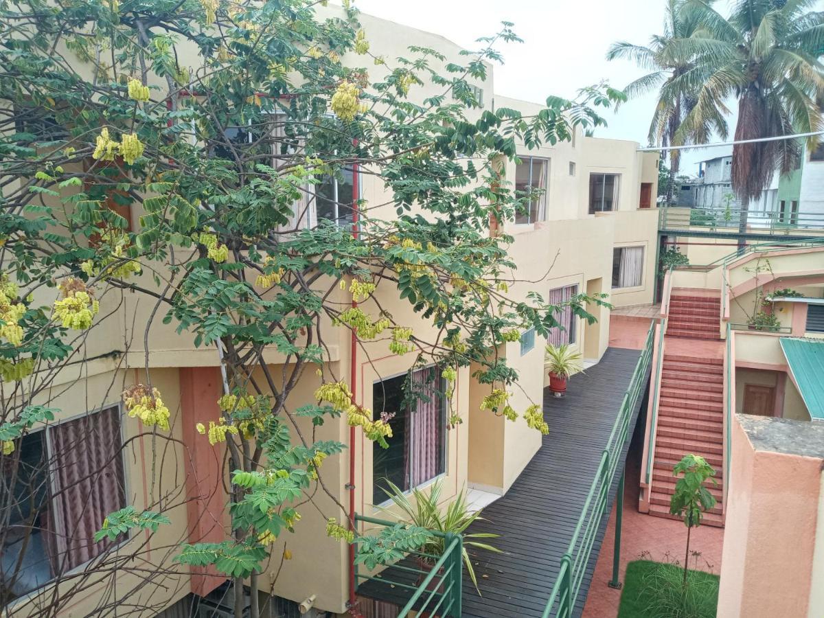 Hotel Palmeras Galapagos Puerto Ayora  Exterior foto